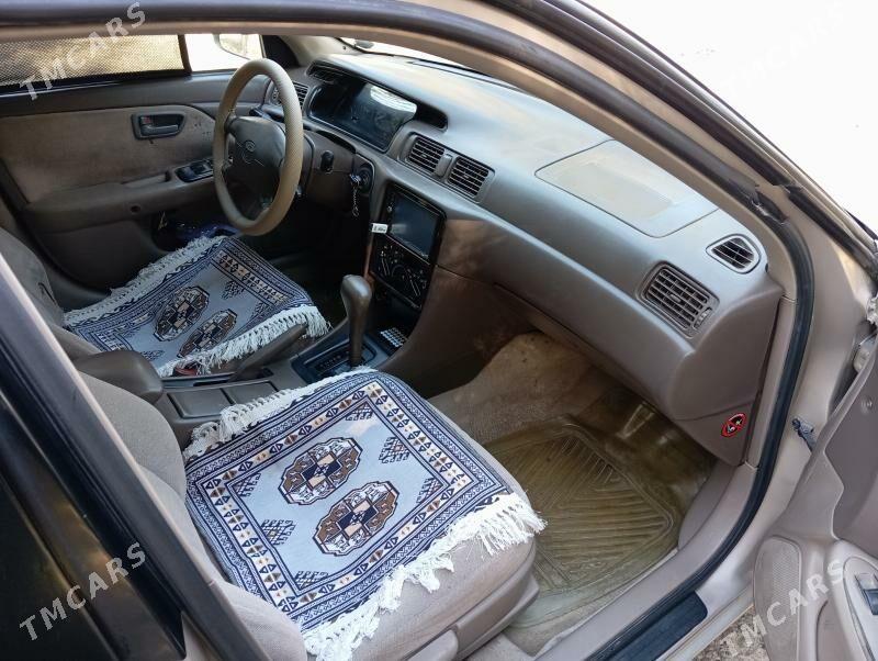 Toyota Camry 1997 - 137 000 TMT - Байрамали - img 5