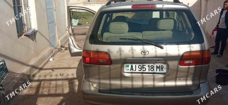 Toyota Sienna 2000 - 160 000 TMT - Ýolöten - img 4