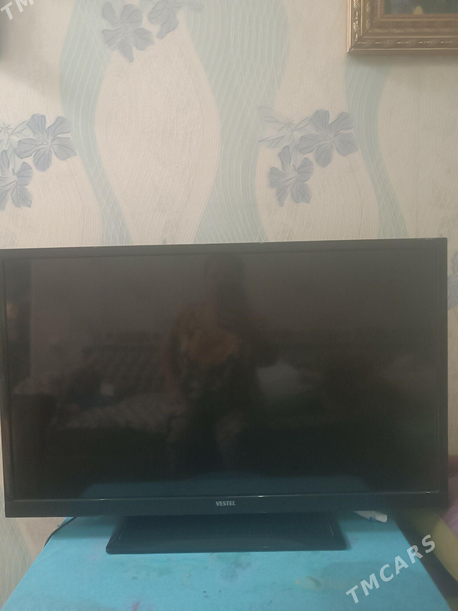 телевизор - Gagarin köç, köne Howa menzili - img 4