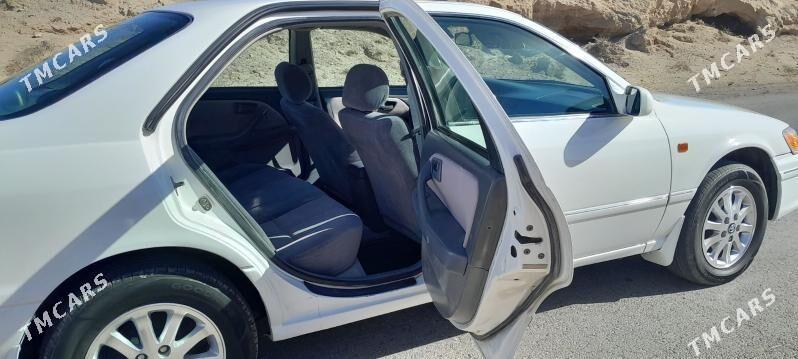 Toyota Camry 2001 - 140 000 TMT - Gyzylarbat - img 8