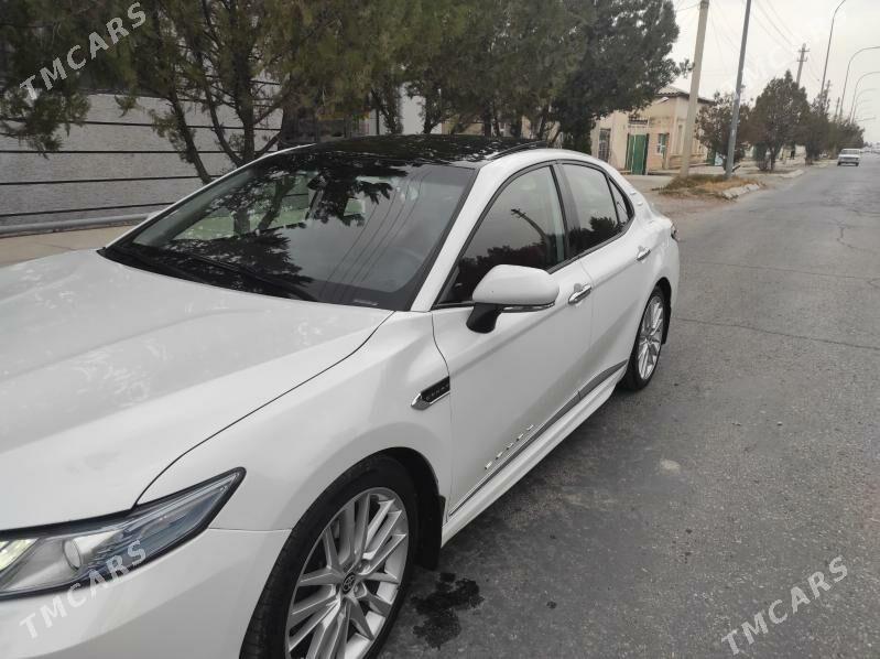 Toyota Camry 2020 - 350 000 TMT - Гызыларбат - img 5