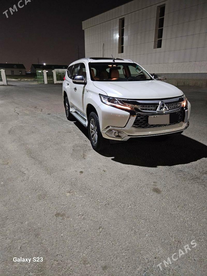 Mitsubishi Montero Sport 2019 - 360 000 TMT - Ялкым - img 2