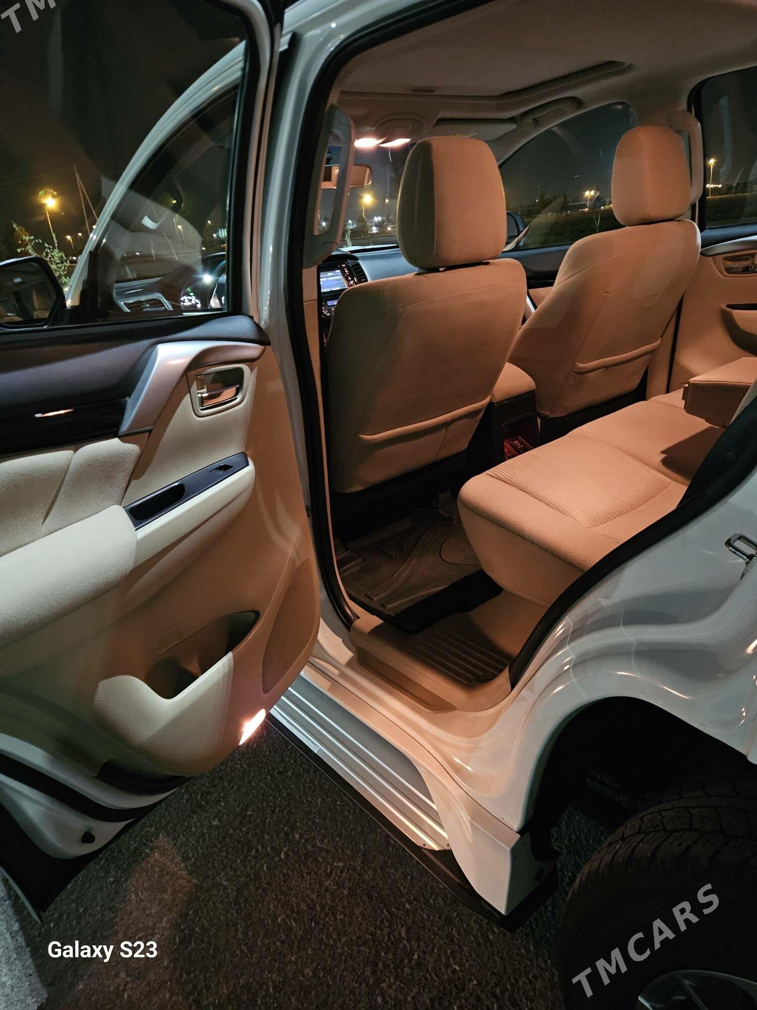 Mitsubishi Montero Sport 2019 - 360 000 TMT - Ялкым - img 5