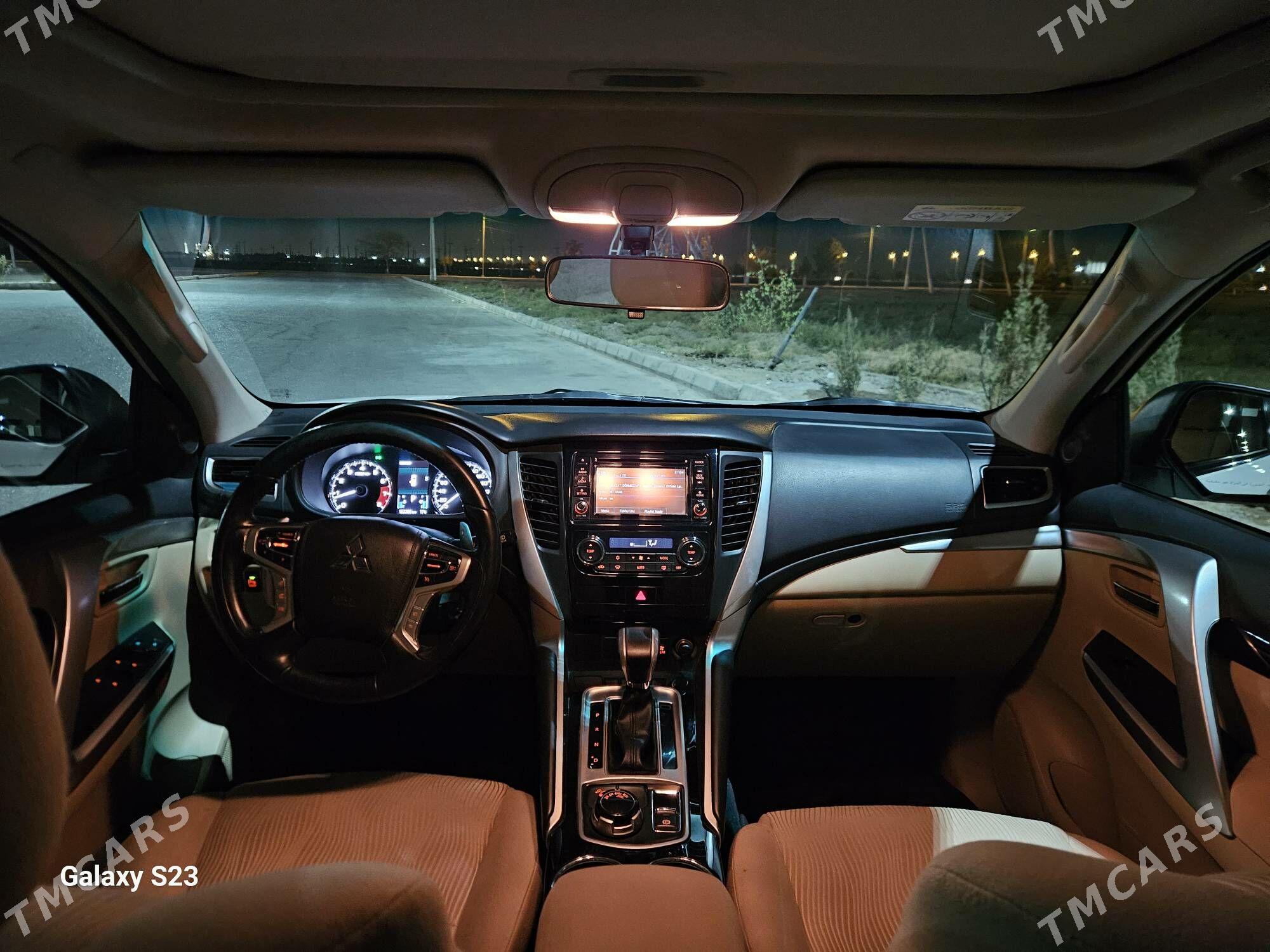 Mitsubishi Montero Sport 2019 - 360 000 TMT - Ялкым - img 6