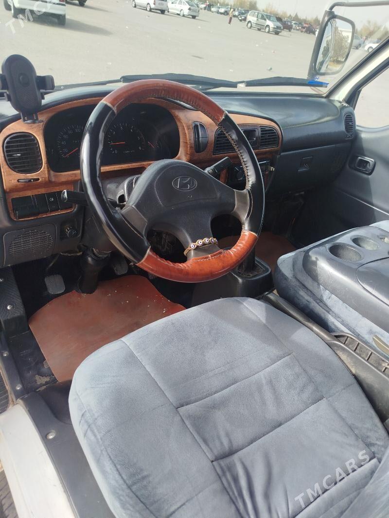 Kia Bongo 2001 - 90 000 TMT - Дашогуз - img 4