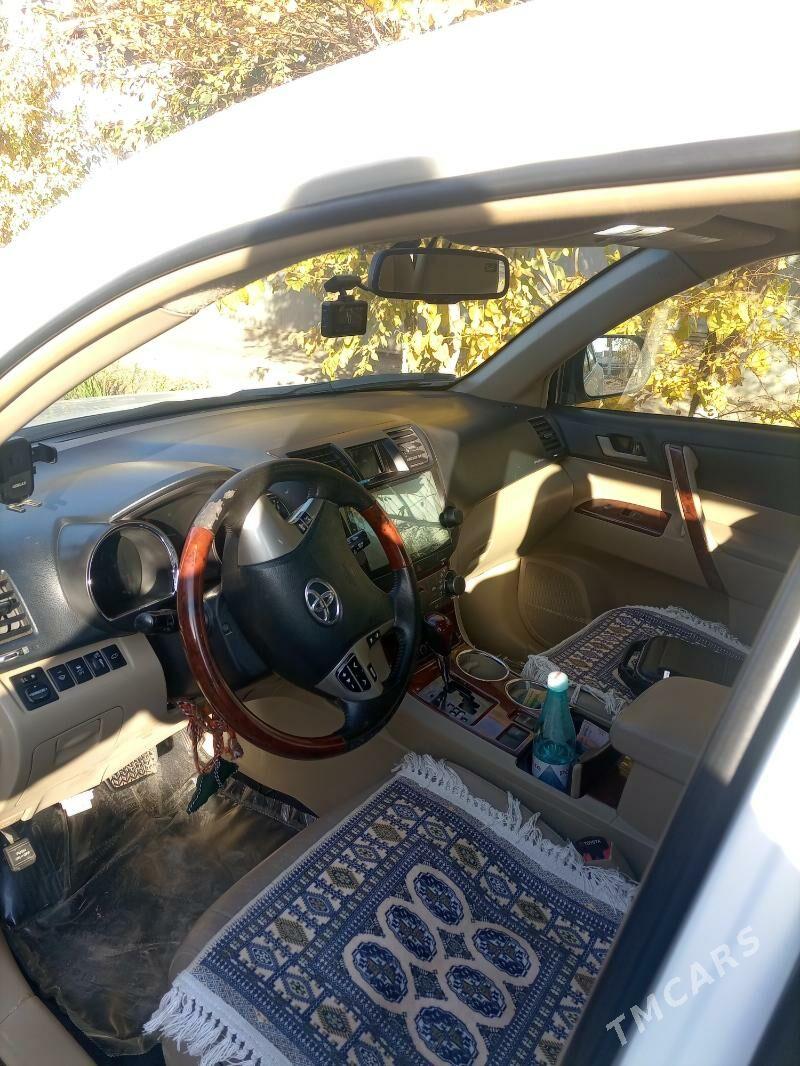 Toyota Highlander 2012 - 350 000 TMT - Köneürgenç - img 5