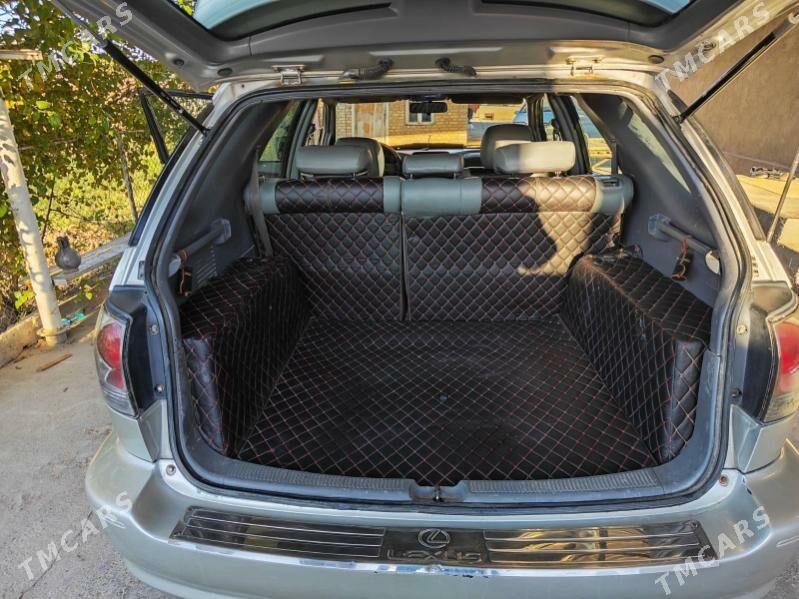 Lexus RX 300 2000 - 160 000 TMT - Сакарчага - img 5