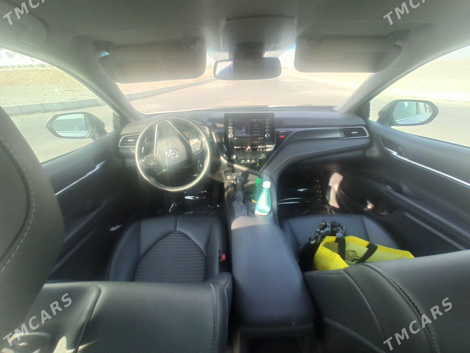 Toyota Camry 2021 - 380 000 TMT - Бузмеин ГРЭС - img 3