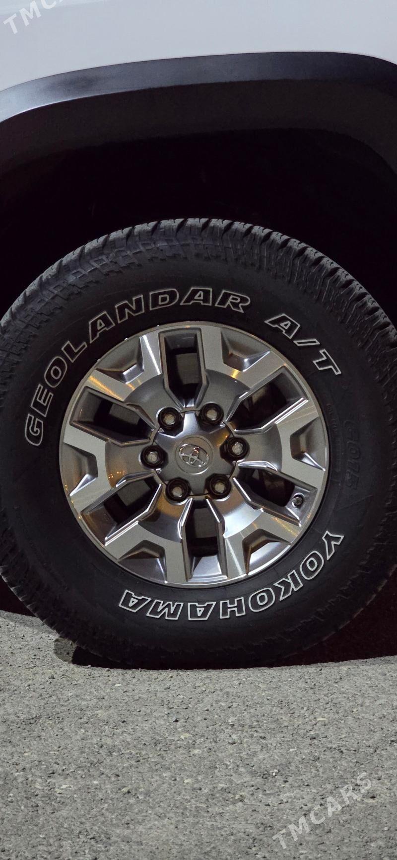 Toyota Tacoma 2019 - 460 000 TMT - Ашхабад - img 2