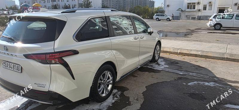 Toyota Sienna 2021 - 650 000 TMT - Ашхабад - img 1