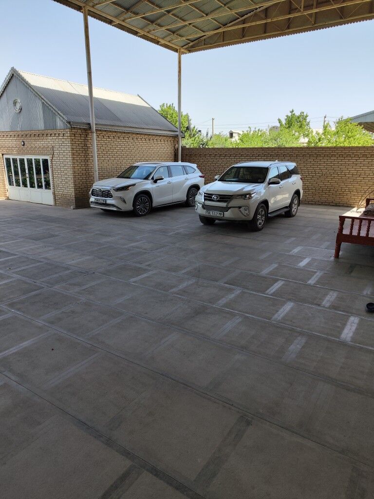 Toyota Highlander 2022 - 540 000 TMT - Мары - img 7