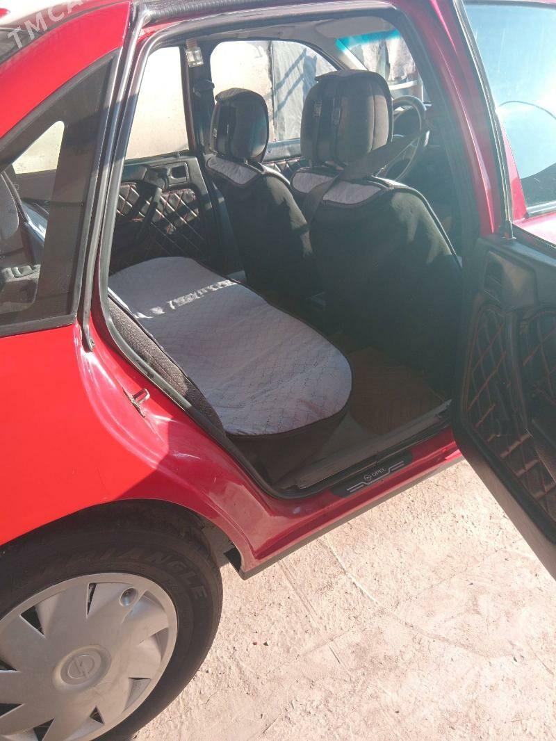 Opel Vectra 1991 - 25 000 TMT - Farap - img 8