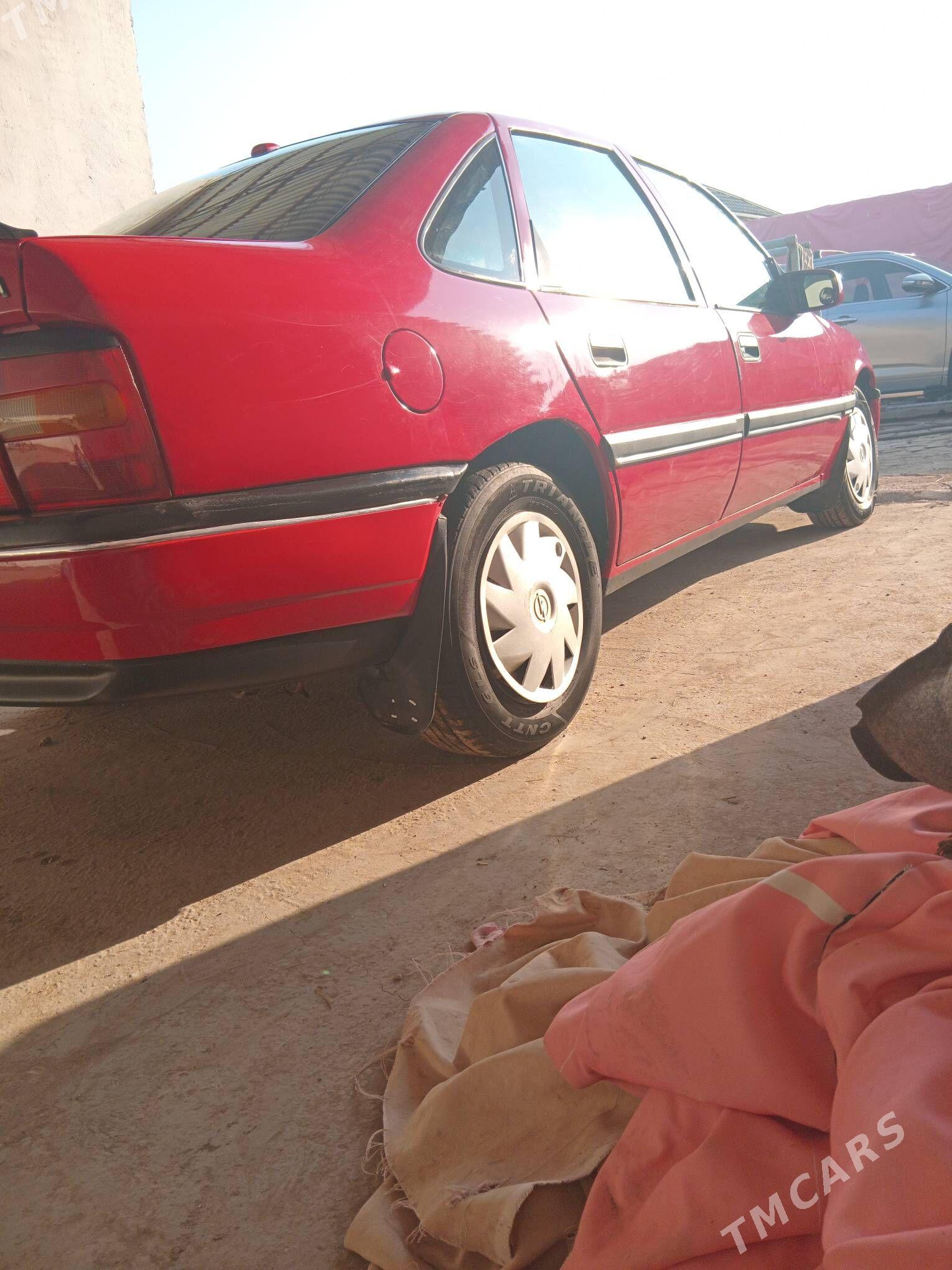 Opel Vectra 1991 - 25 000 TMT - Farap - img 7