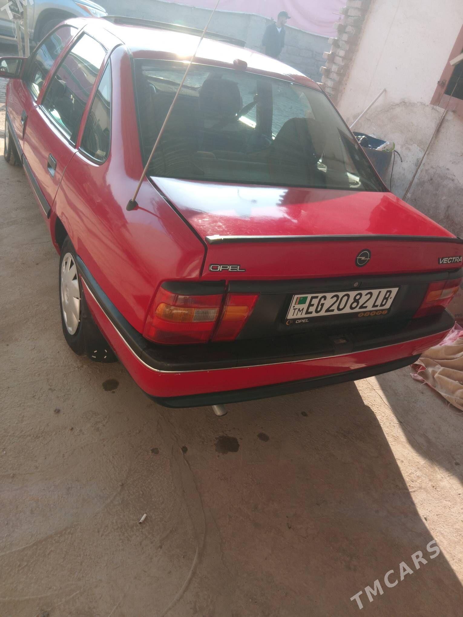 Opel Vectra 1991 - 25 000 TMT - Farap - img 4