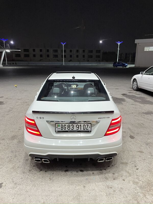 Mercedes-Benz C-Class 2013 - 260 000 TMT - Дашогуз - img 6
