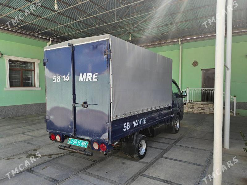 Kia Bongo 2004 - 130 000 TMT - Мары - img 4