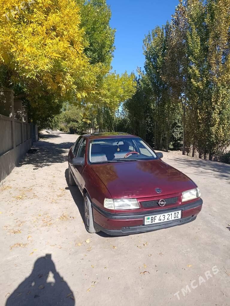 Opel Vectra 1990 - 35 000 TMT - Губадаг - img 4