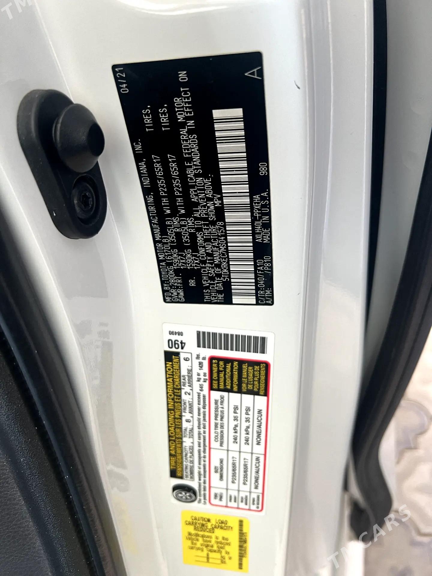 Toyota Sienna 2021 - 500 000 TMT - Мары - img 5