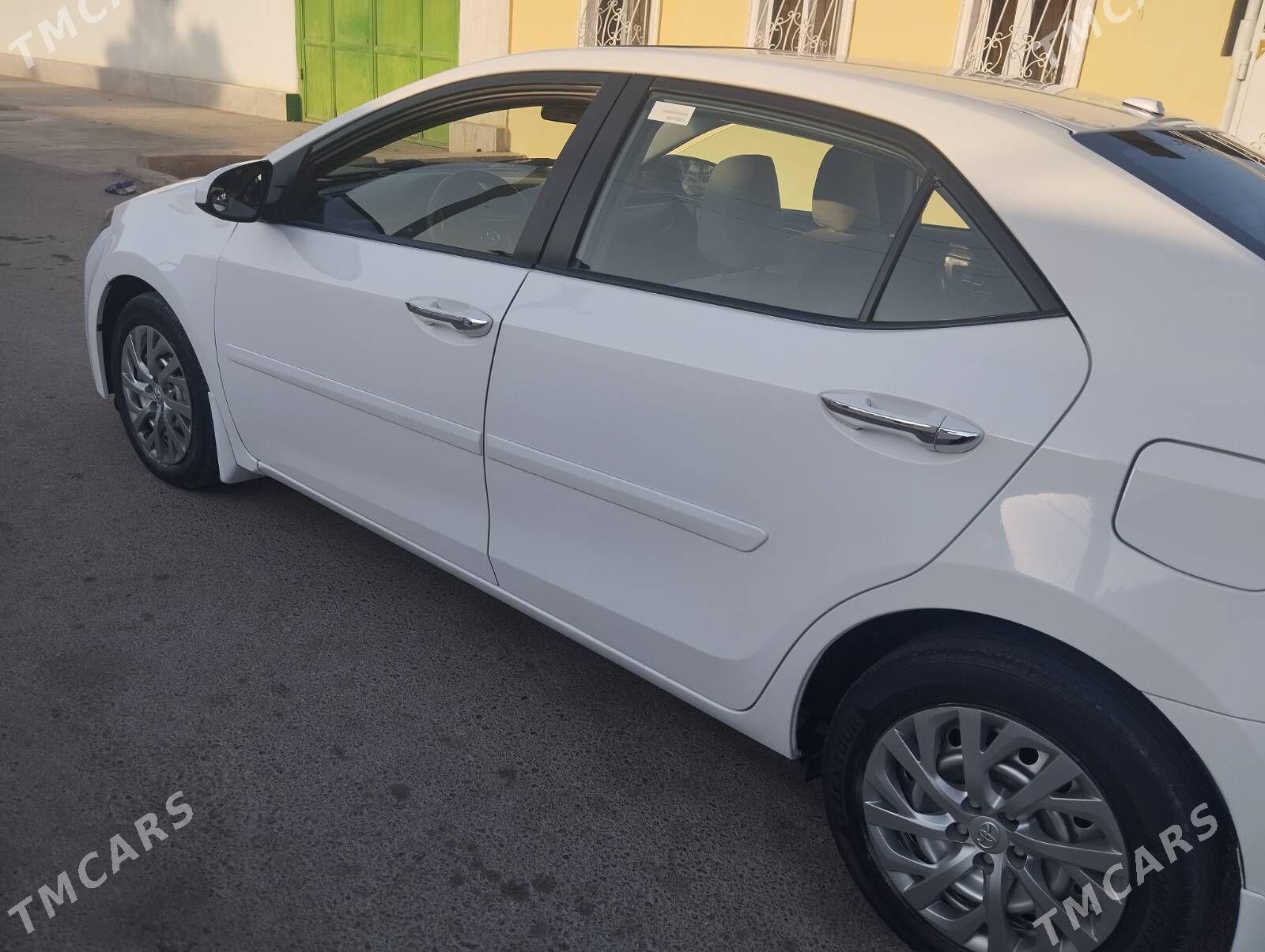 Toyota Corolla 2014 - 195 000 TMT - Улица Ататурка - img 2