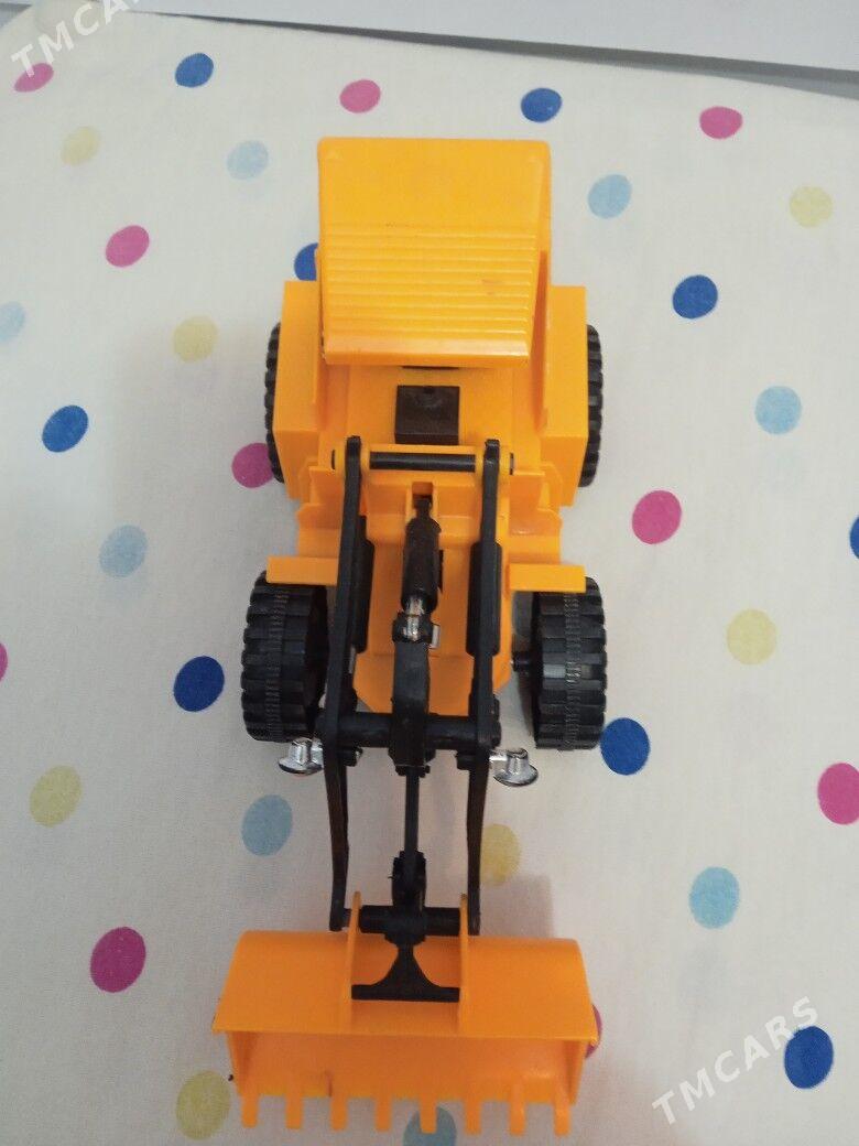 ekeskevator - 11 мкр - img 2