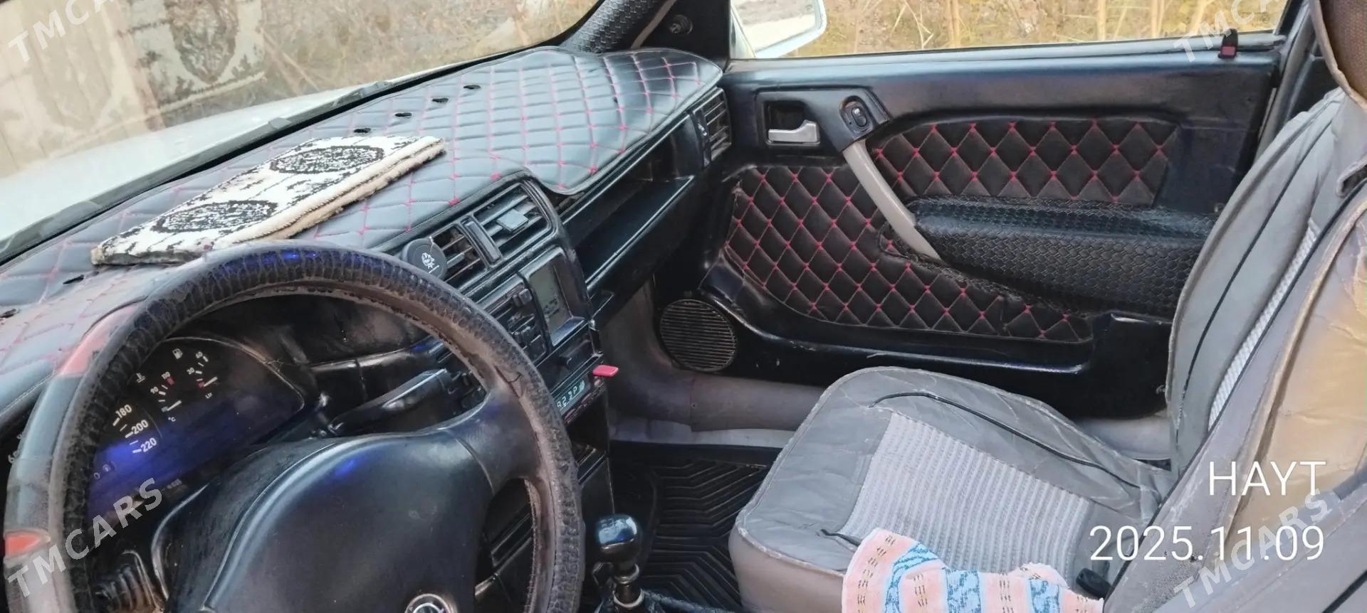 Opel Vectra 1989 - 26 000 TMT - Гороглы (Тагта) - img 5