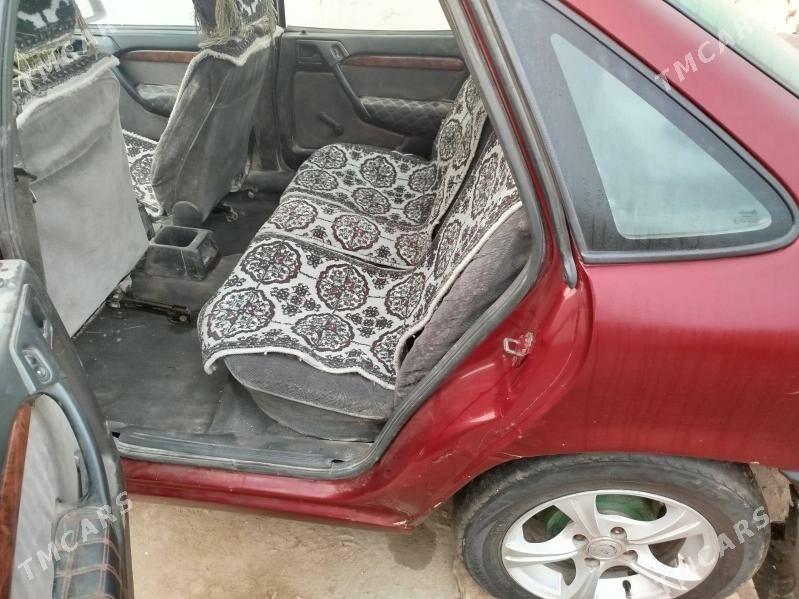 Opel Vectra 1992 - 32 000 TMT - Daşoguz - img 4