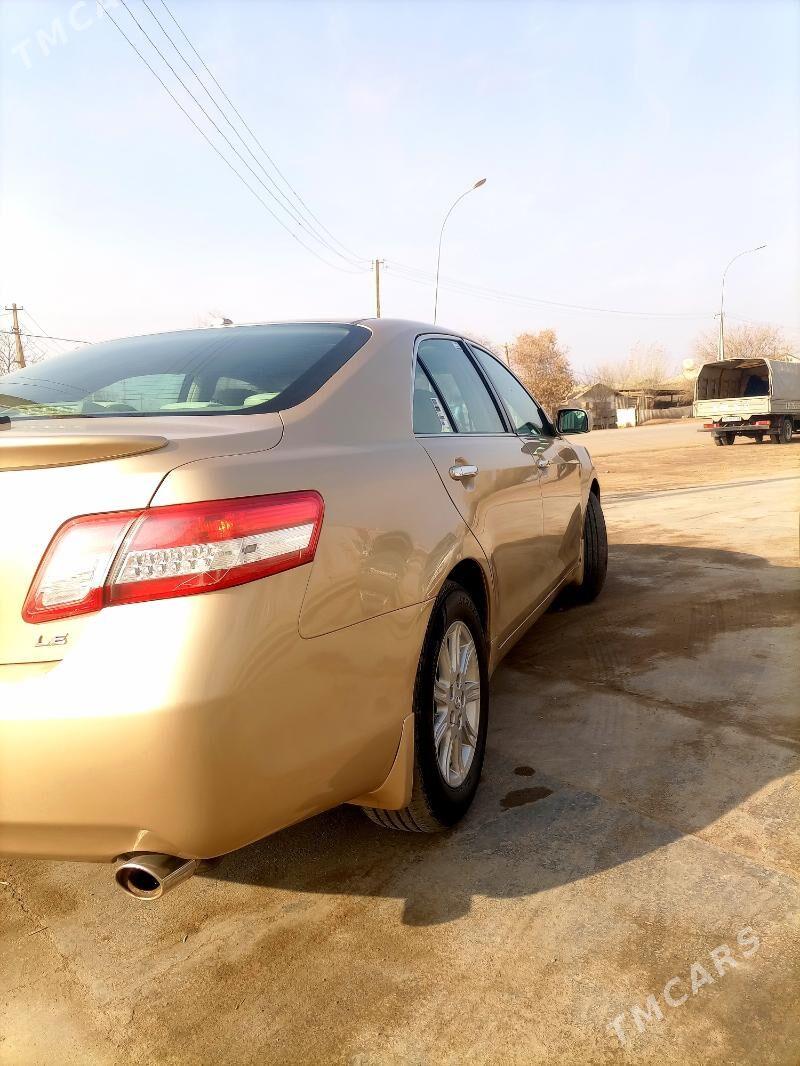 Toyota Camry 2010 - 220 000 TMT - Köneürgenç - img 4