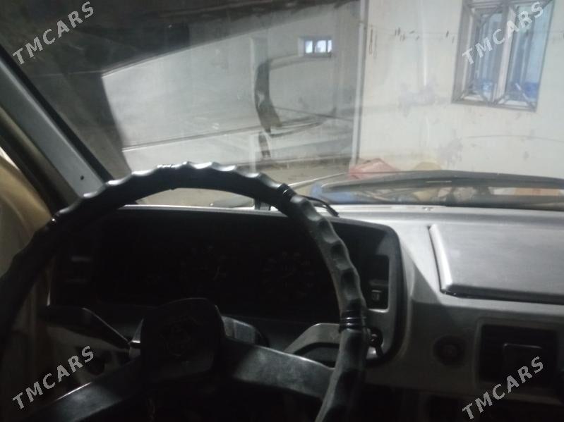 Gaz Gazel 2001 - 110 000 TMT - Мары - img 2