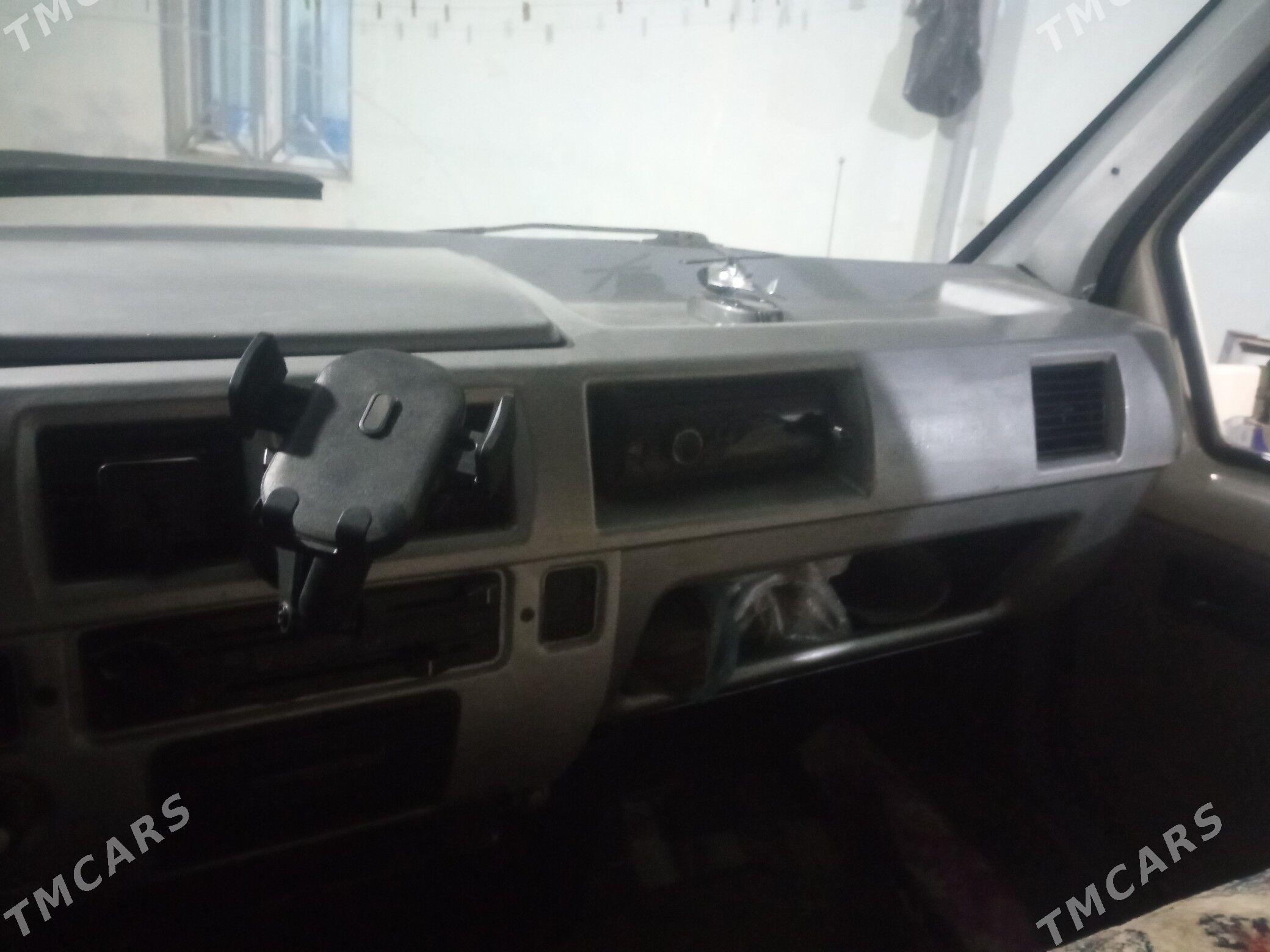 Gaz Gazel 2001 - 110 000 TMT - Мары - img 3