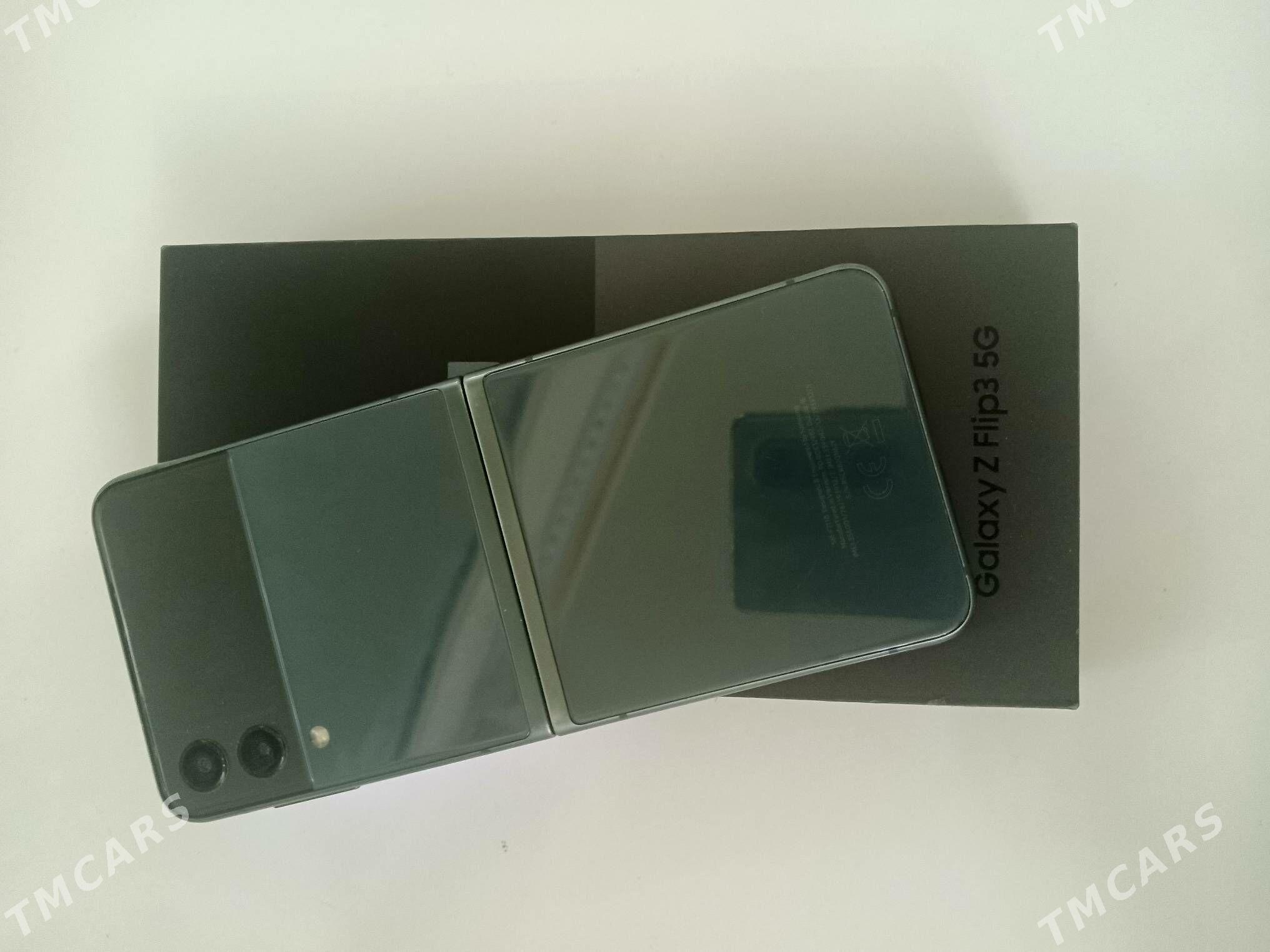 Z flip 3 8/128 5G - Aşgabat - img 2