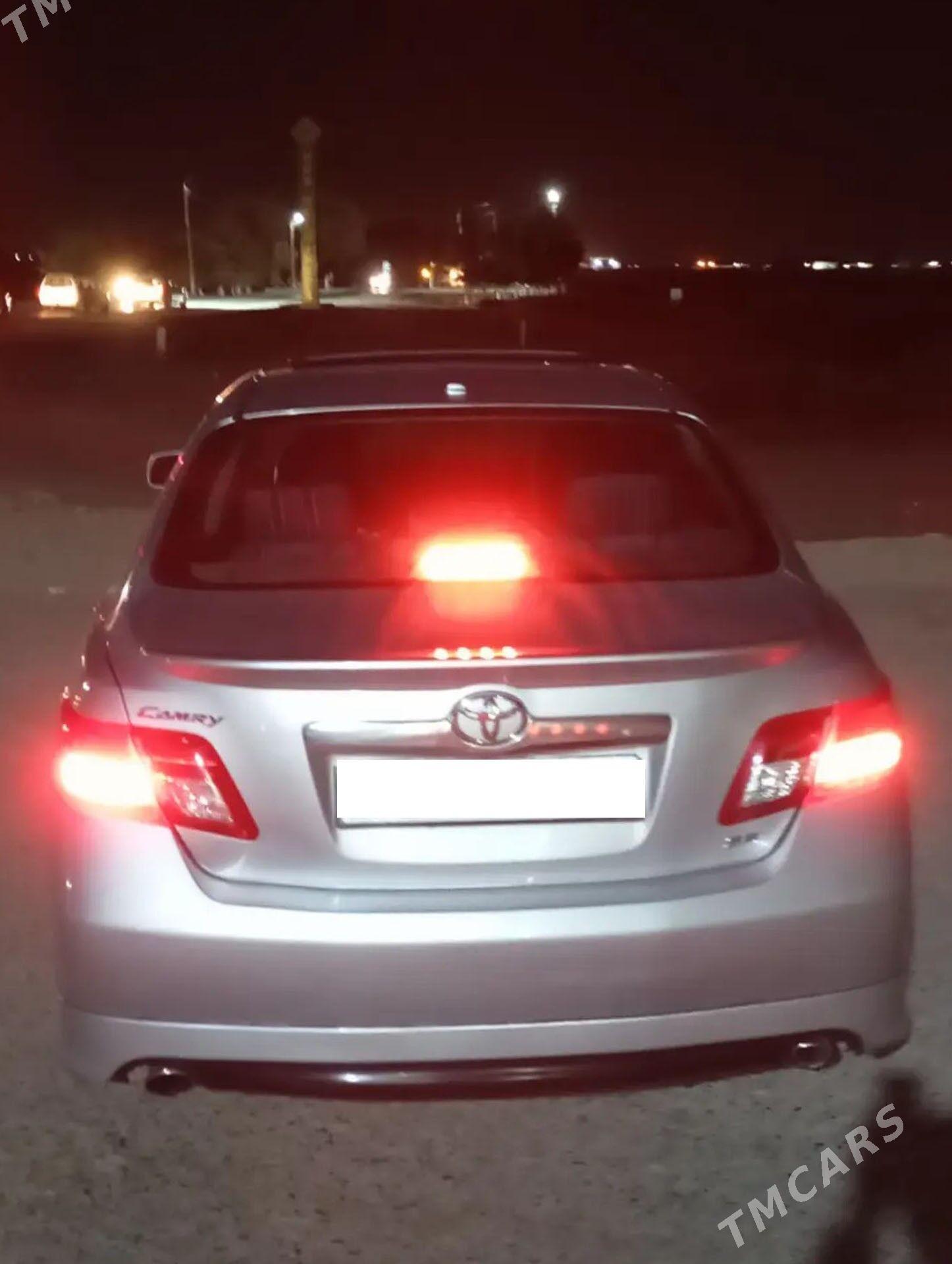 Toyota Camry 2011 - 240 000 TMT - Sakarçäge - img 7