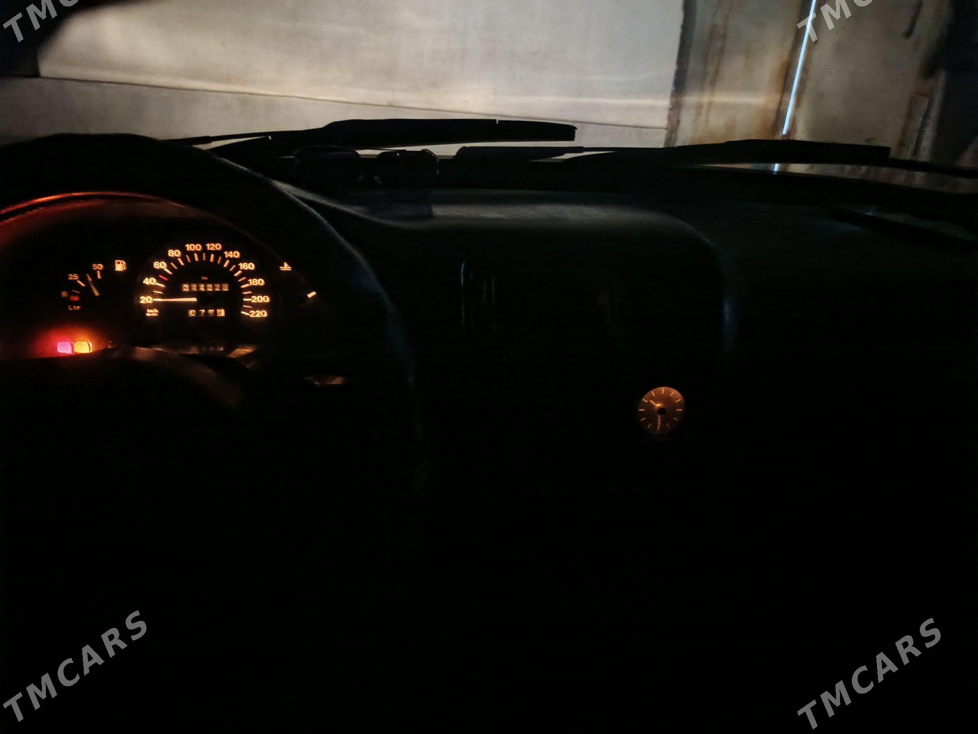 Opel Vectra 1993 - 42 000 TMT - Gubadag - img 3