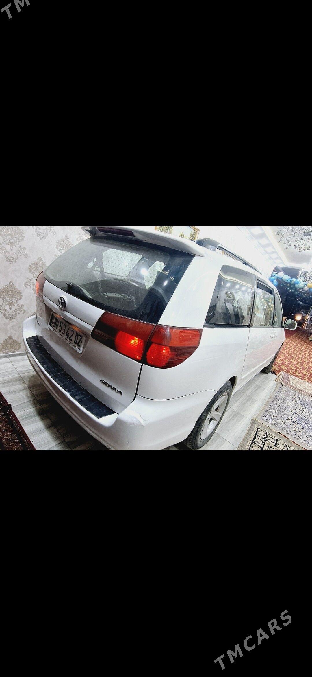 Toyota Sienna 2004 - 200 000 TMT - Дашогуз - img 7