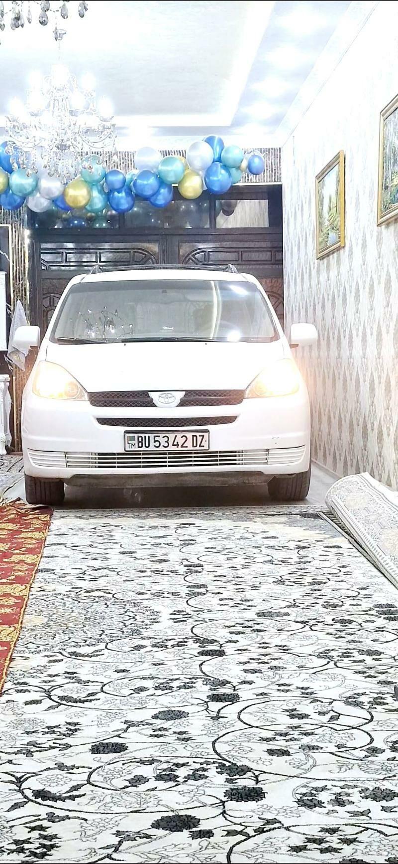 Toyota Sienna 2004 - 200 000 TMT - Дашогуз - img 3