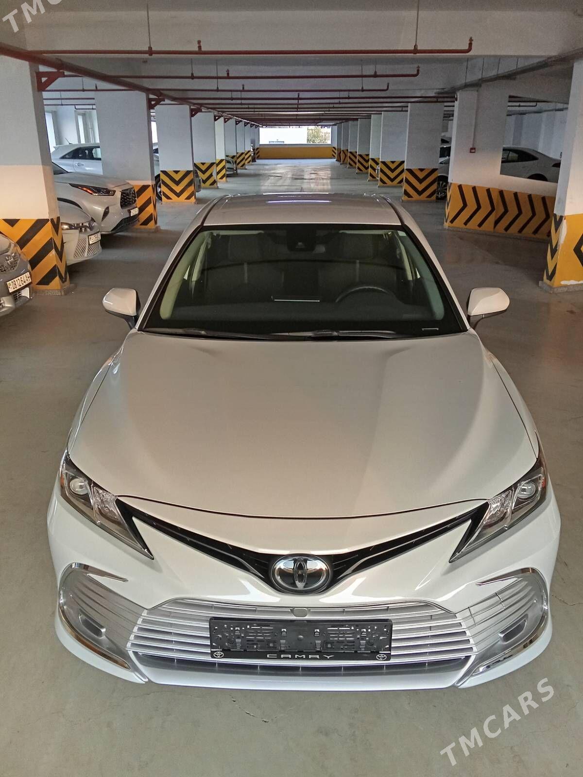Toyota Camry 2022 - 345 000 TMT - Ашхабад - img 1