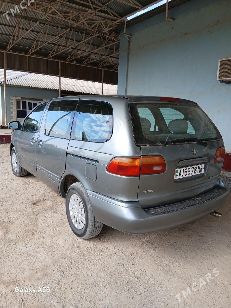 Toyota Sienna 1999 - 122 000 TMT - Мары - img 6