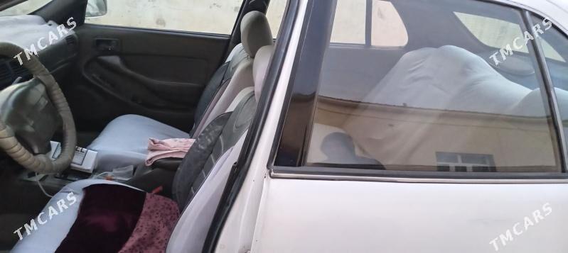 Toyota Camry 1995 - 82 000 TMT - Балканабат - img 4