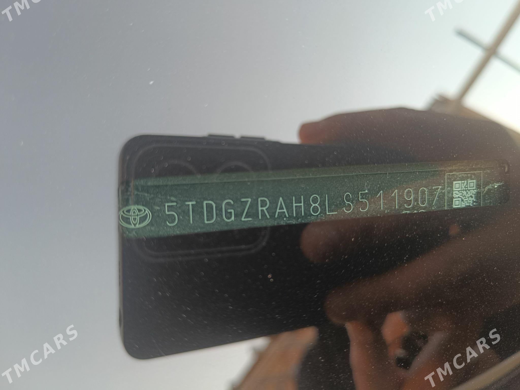 Toyota Highlander 2020 - 530 000 TMT - Türkmenabat - img 7