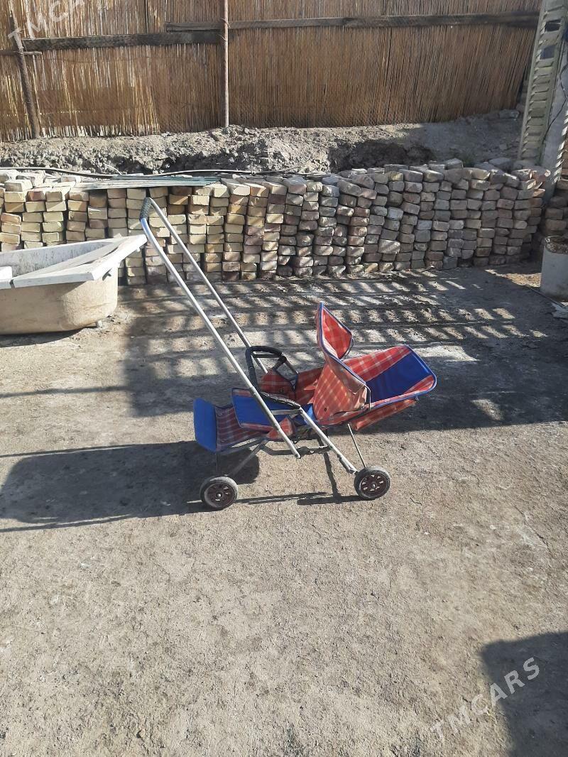 Коляска - Туркменабат - img 2