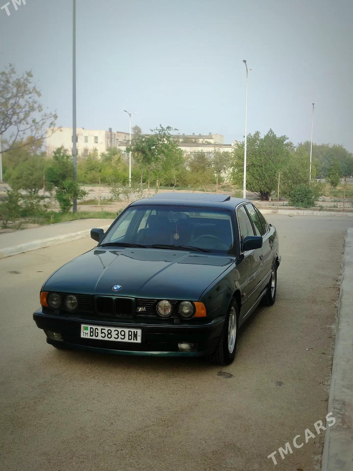 BMW 525 1992 - 63 000 TMT - Balkanabat - img 5