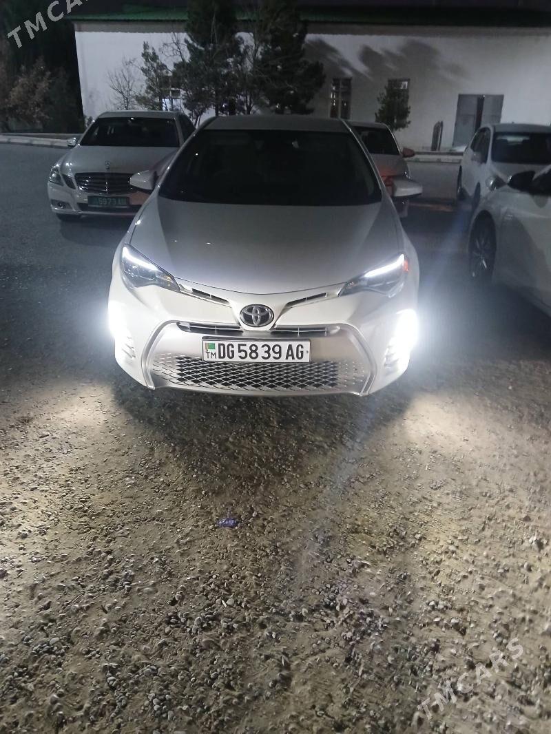 Toyota Corolla 2017 - 200 000 TMT - Aşgabat - img 4