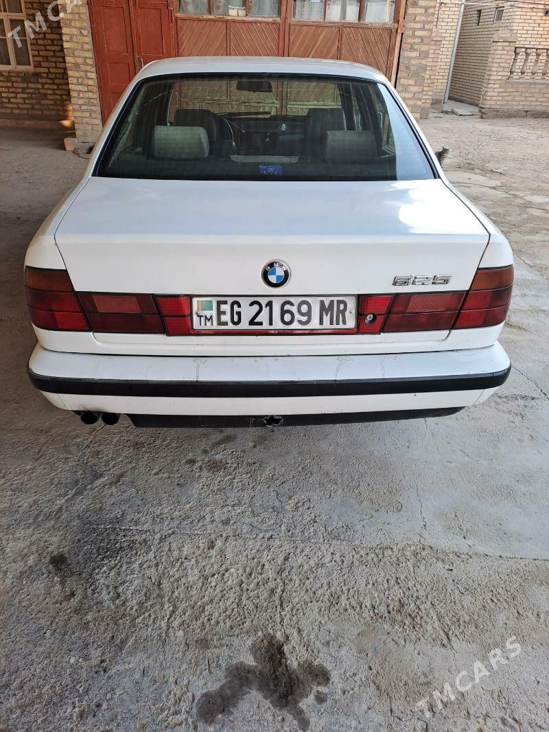 BMW 525 1989 - 55 000 TMT - Мары - img 1