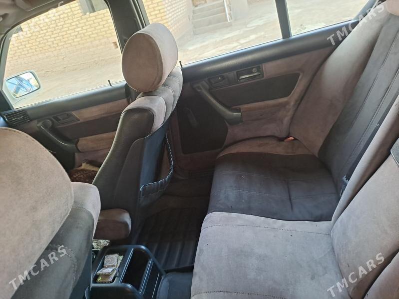BMW 525 1989 - 55 000 TMT - Мары - img 8