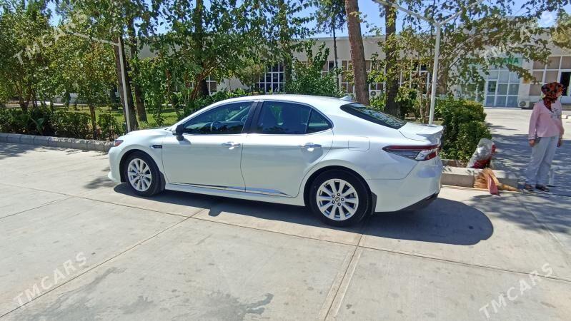 Toyota Camry 2022 - 315 000 TMT - 14-nji tapgyr (Sowhozny köç) - img 4
