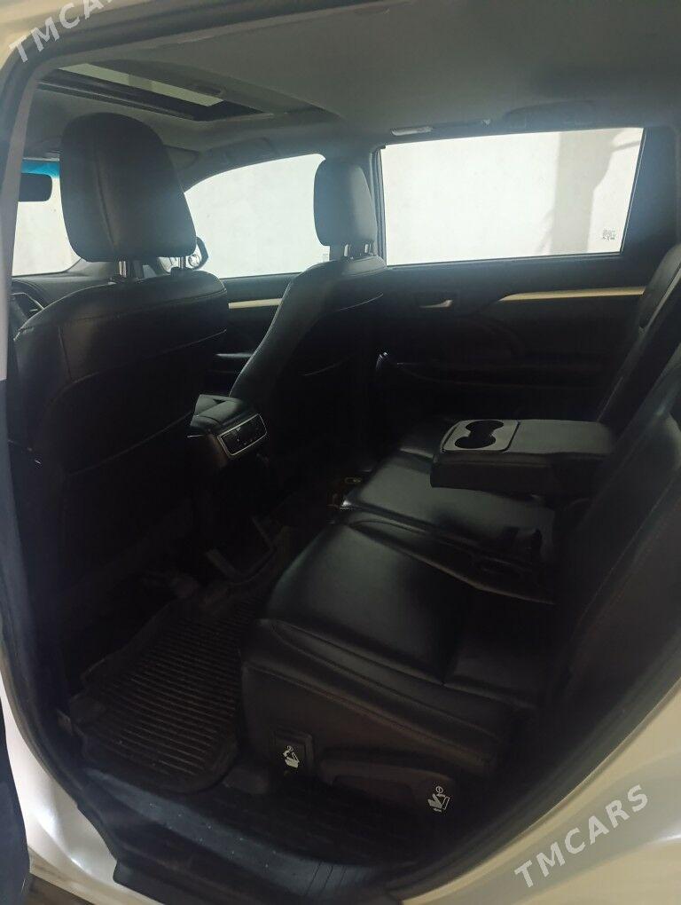 Toyota Highlander 2019 - 450 000 TMT - Ашхабад - img 9
