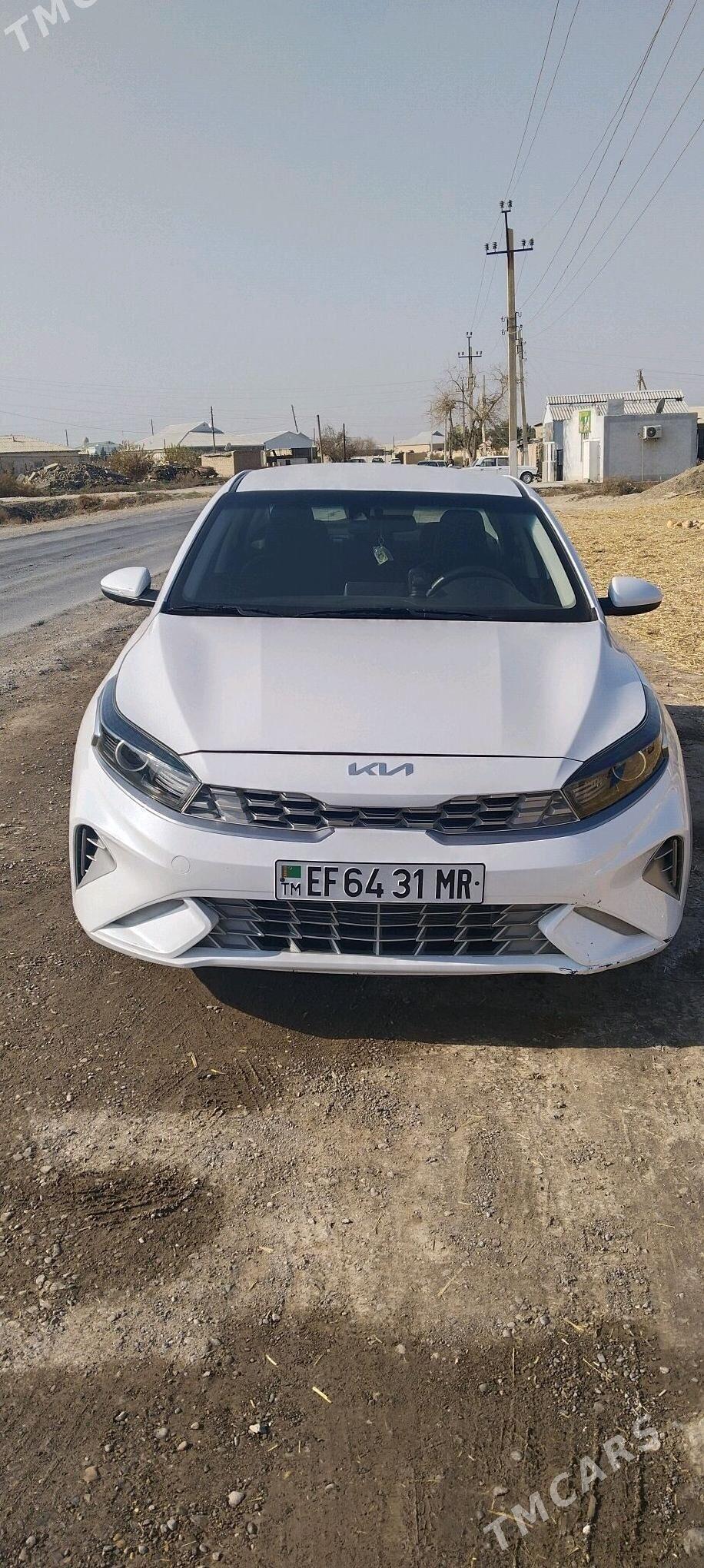 Kia Forte 2021 - 250 000 TMT - Мары - img 3