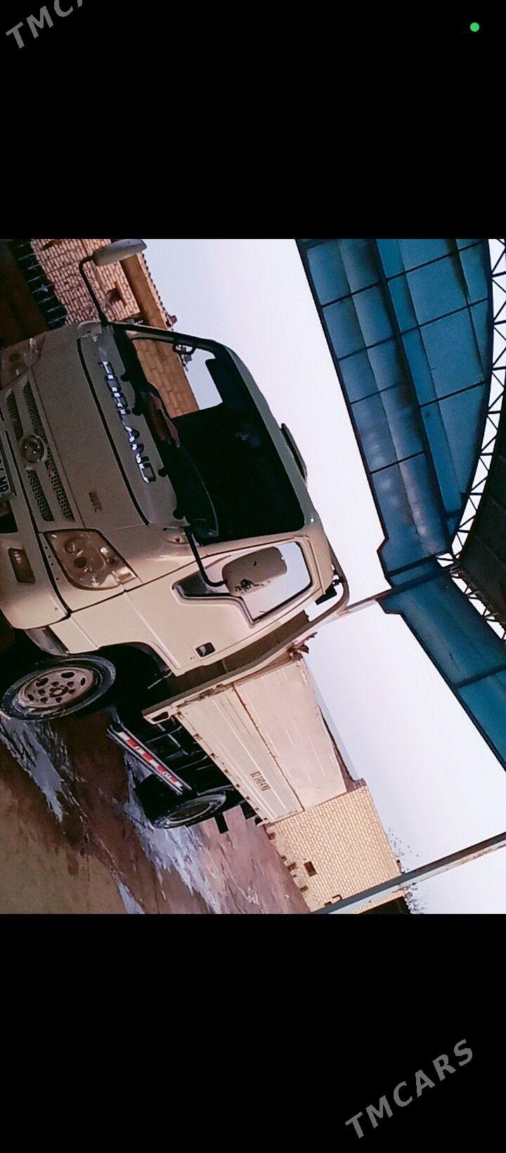 Forland H3 2014 - 140 000 TMT - Туркменгала - img 1