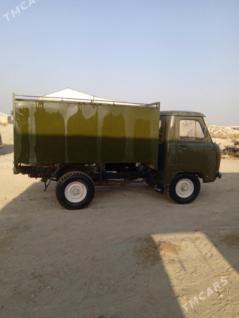 UAZ Profi 1984 - 40 000 TMT - Фарап - img 2