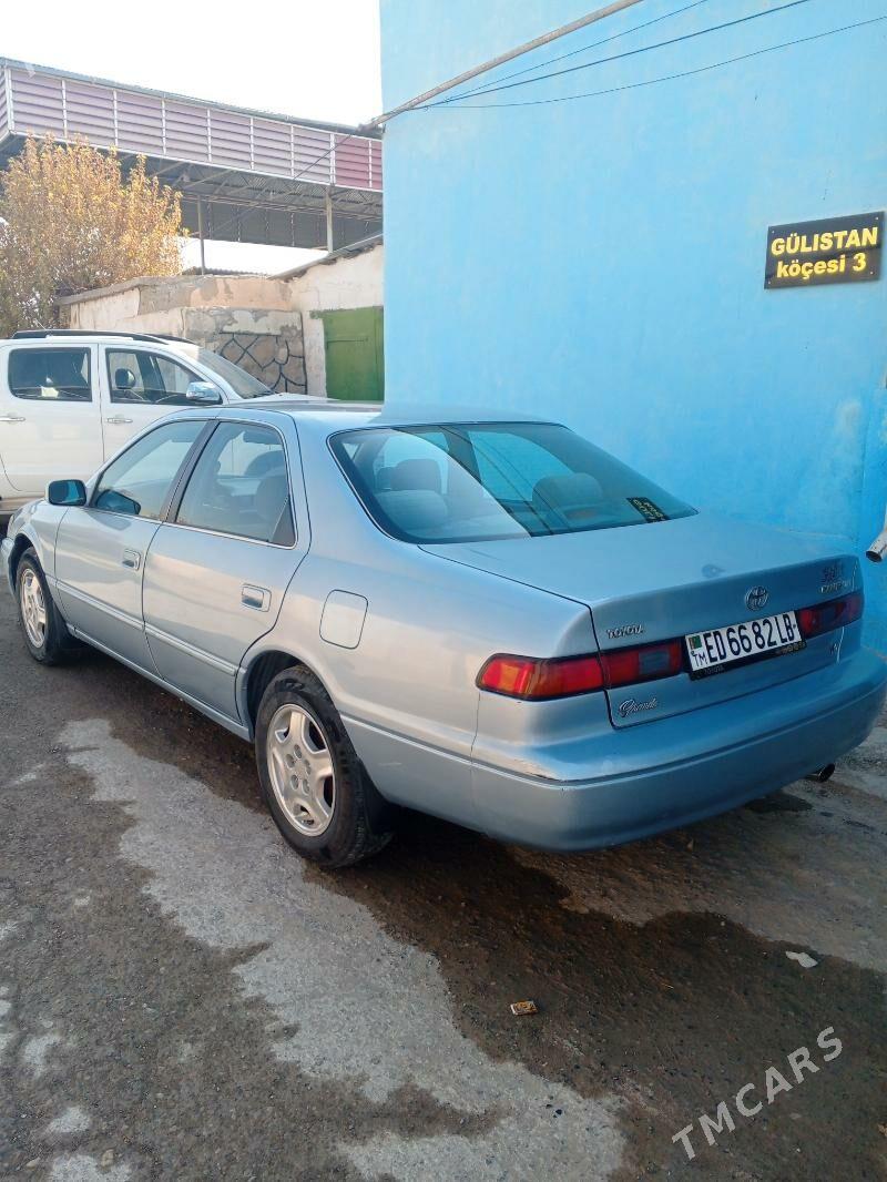 Toyota Camry 1998 - 133 000 TMT - Магданлы - img 4