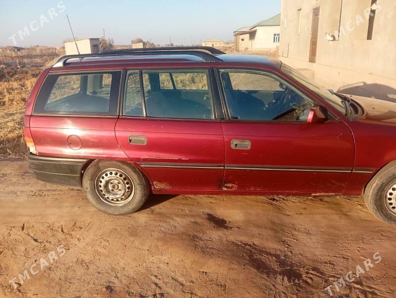 Opel Astra 1992 - 30 000 TMT - Шабатский этрап - img 3